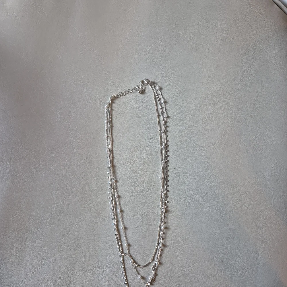 Elegant Silver Necklace‎